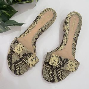 Mercadal beige snake flats size 36